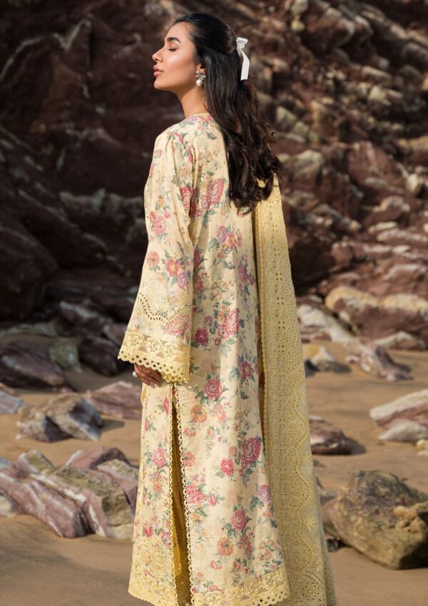  Afrozeh Summer Together Lawnkari Aspen Lawn
Collection 24