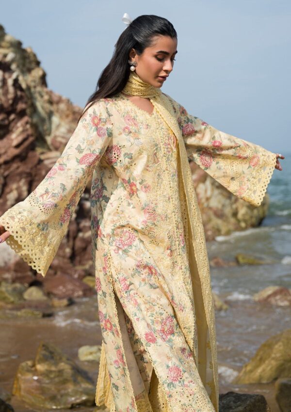  Afrozeh Summer Together Lawnkari Aspen Lawn
Collection 24
