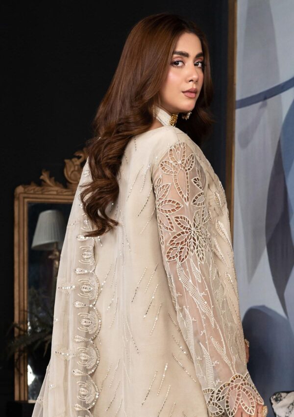  Janique Chiffon JLC-19 Ivory Formal
Collection 24