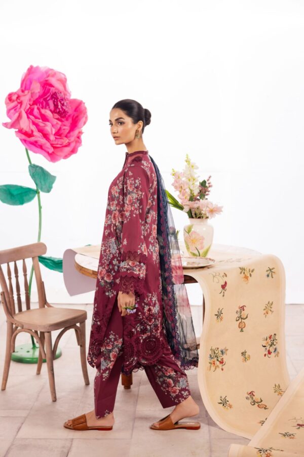 (product) Iznik Embroidered Lawn Dl-11 3 Piece Suit Cultural Outfit 2024