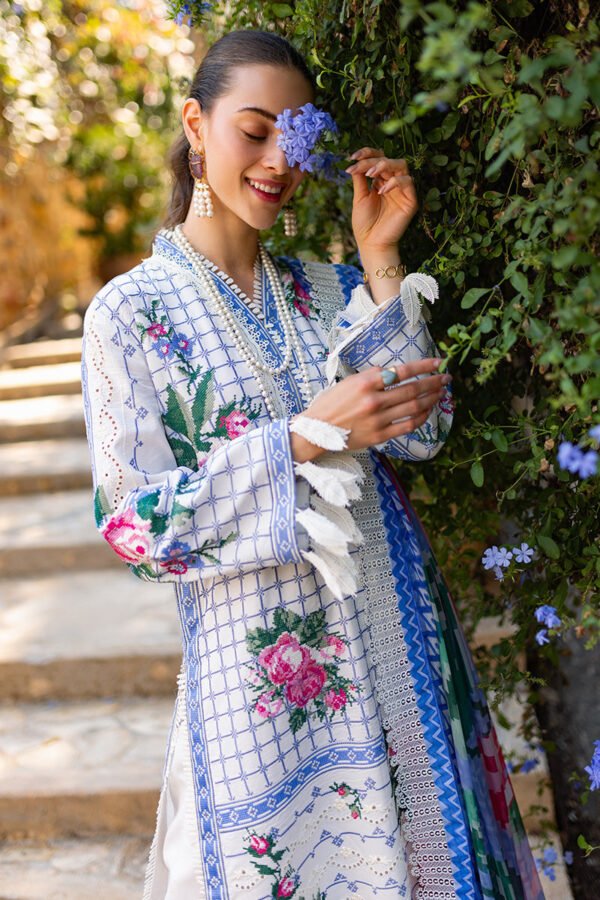 (product) Mushq Embroidered Lawn Bella Belleza 3 Piece Suit Cultural Outfit 2024