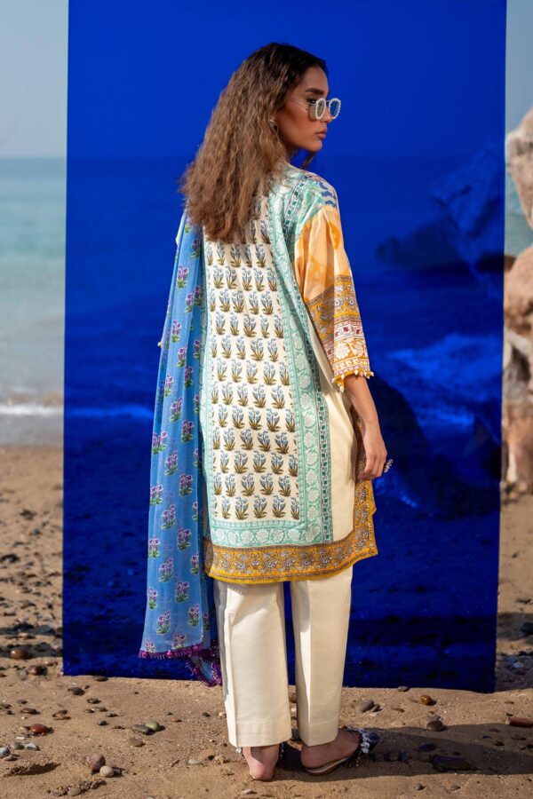 (product) Sana Safinaz Digital Printed Lawn H241-003a-2bi 3 Piece Suit Cultural Outfit 2024