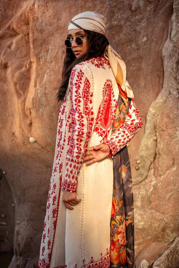 (product) Sana Safinaz Digital Printed Lawn H241-006b-2bs 3 Piece Suit Cultural Outfit 2024