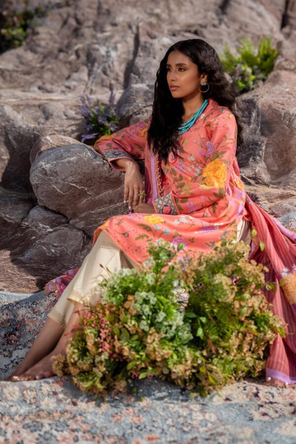 (product) Sana Safinaz Digital Printed Lawn H241-007a-2s 3 Piece Suit Cultural Outfit 2024