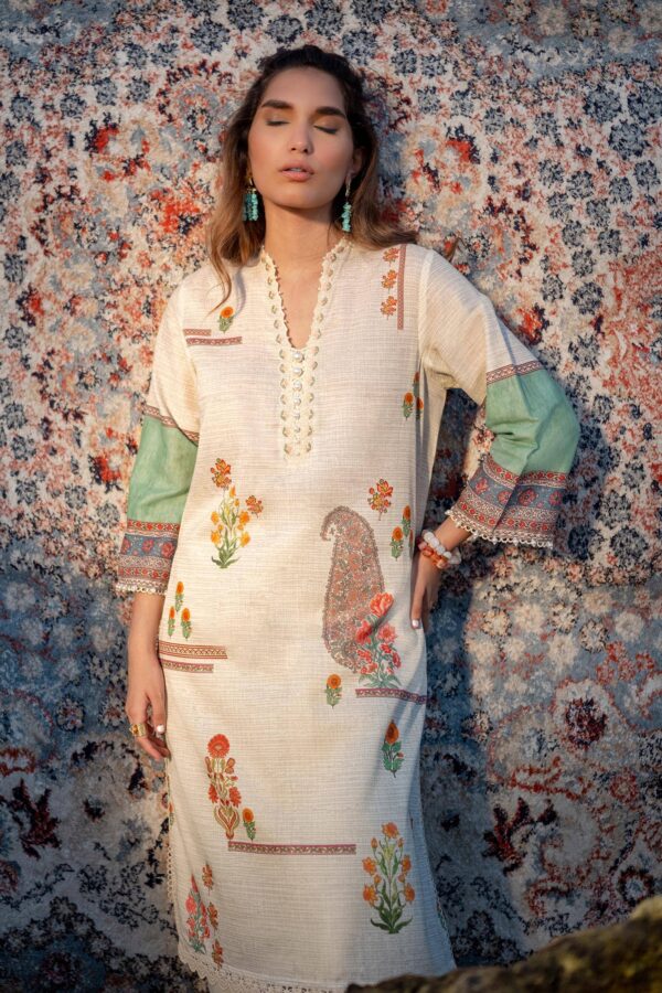 (product) Sana Safinaz Digital Printed Lawn H241-022a-2bs 3 Piece Suit Cultural Outfit 2024