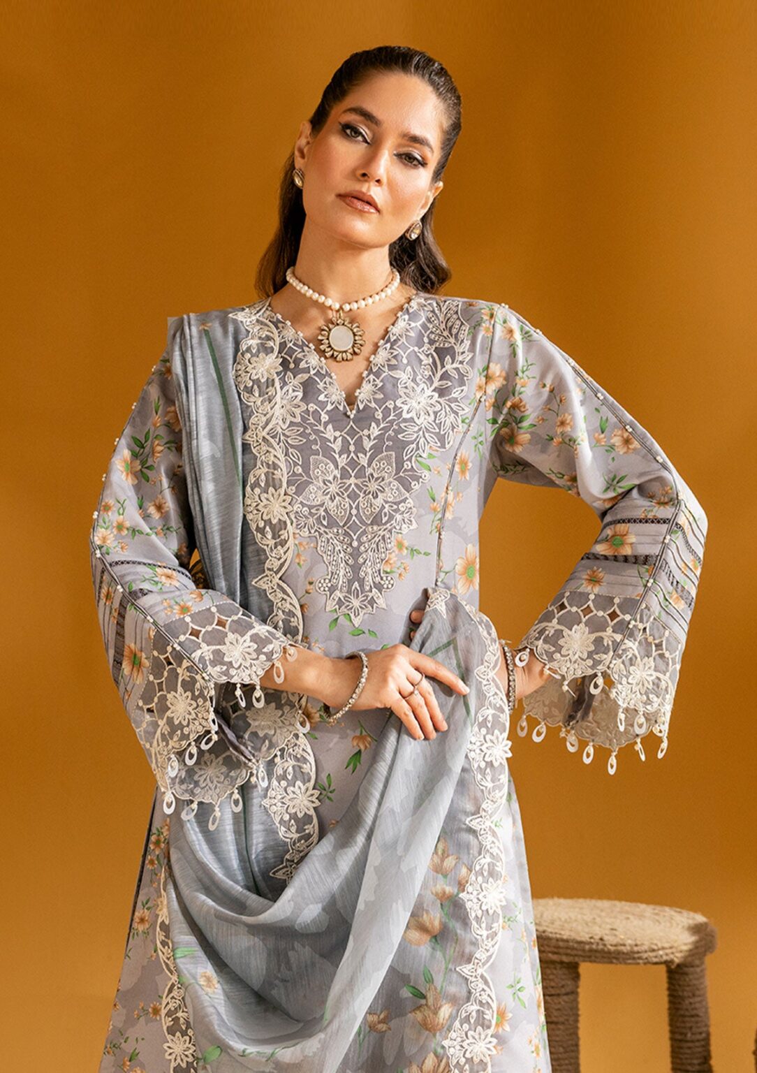 Alizeh Am24 10 Lina Sheen Lawn Collection