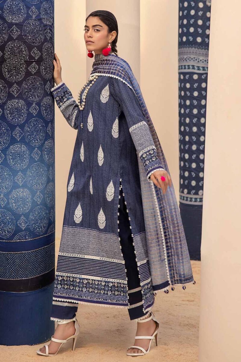Gul Ahmed St-42007 Embroidered Lawn 3Pc Suit Collection 2024
