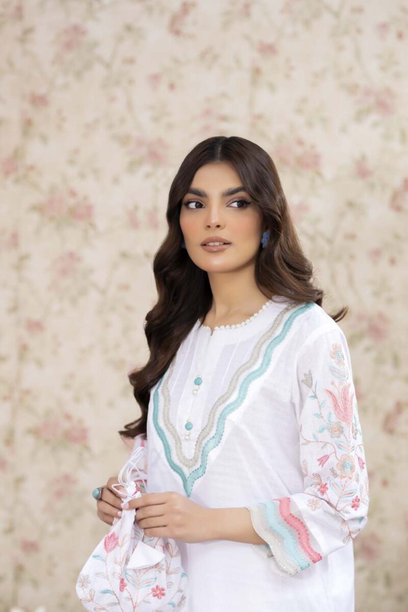 La Rosaa Spring LSS-24-04 White Spring Summer Embroidered Lawn Stitched Collection 2024