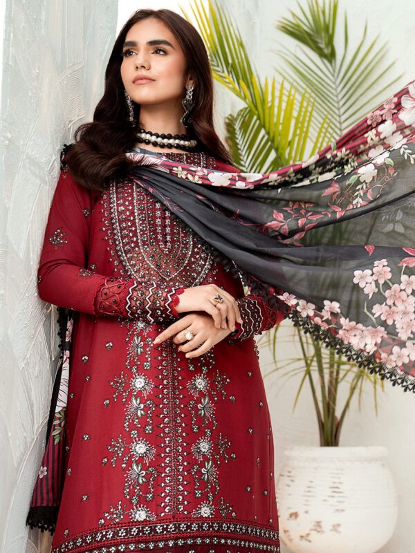 Zainab Chottani Ruhae D 9B Collection 24