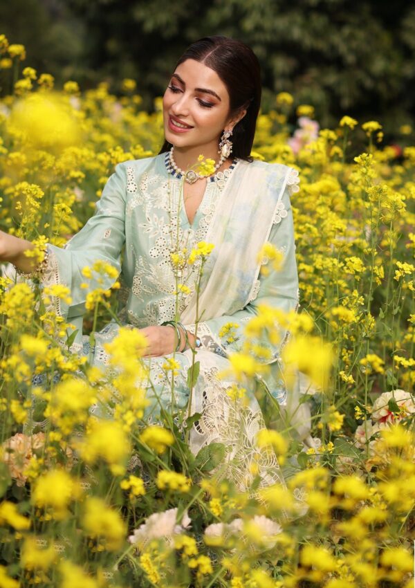 Kahf Festive Kfl24 01 Tabir Lawn Collection 24