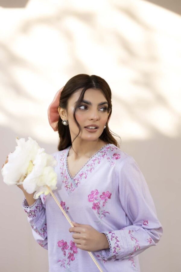 La Rosaa Spring Lss-24-01 Lilac Spring Summer Embroidered Lawn Stitched Collection 2024