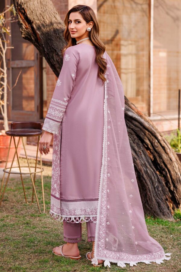 Farasha Dainty Lilac Embroidered Lawn Ss'24