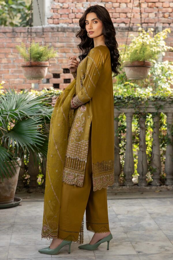 Farasha Summer Bloom Embroidered Lawn Ss'24