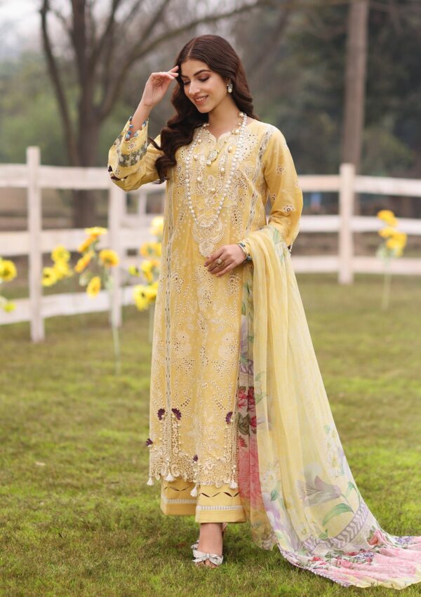 Kahf Festive Kfl24 05 Sahar Lawn Collection 24