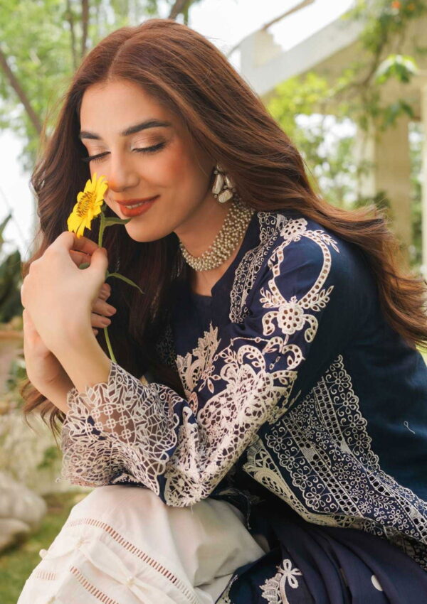 Mm Manara Luxury Lawn 24 Ml 01 Sapphire Lawn Collection 24