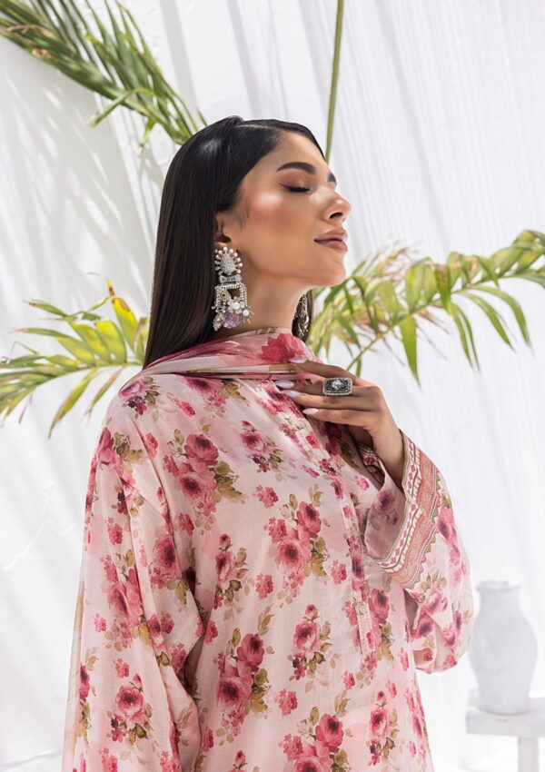 Lakhany Komal Signature Prints Lg Mm 103 Lawn Collection 24