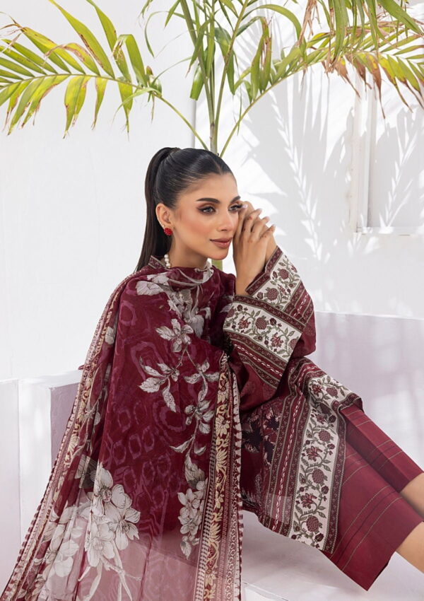 Lakhany Komal Signature Prints Lg Mm 106 Lawn Collection 24