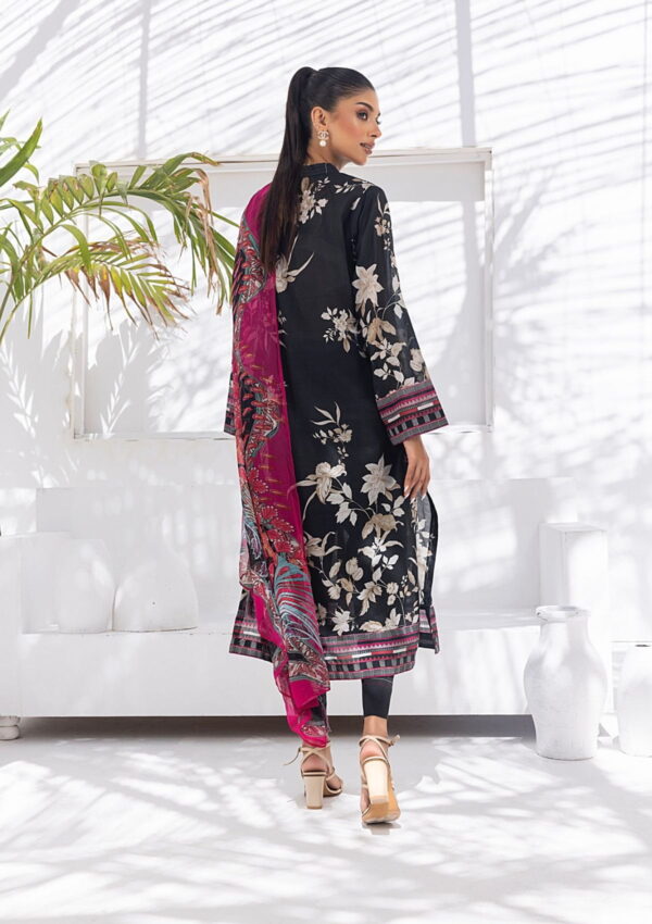 Lakhany Komal Signature Prints Lg Mm 107 Lawn Collection 24