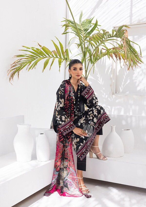 Lakhany Komal Signature Prints Lg Mm 107 Lawn Collection 24