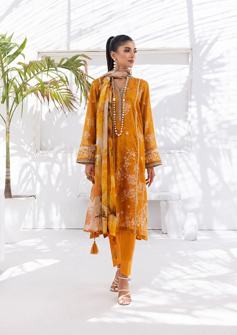 Lakhany Komal Signature Prints LG MM 108 Lawn Collection 24