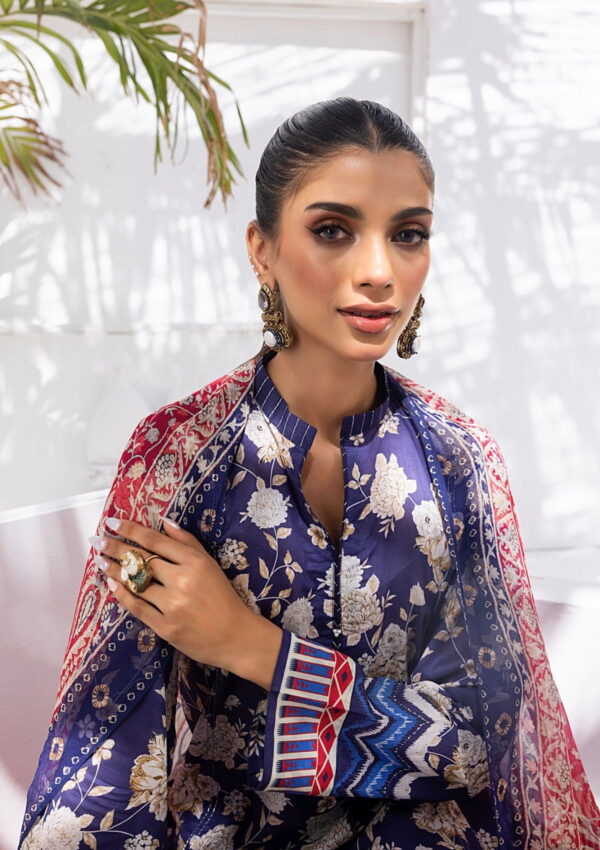 Lakhany Komal Signature Prints Lg Mm 109 Lawn Collection 24