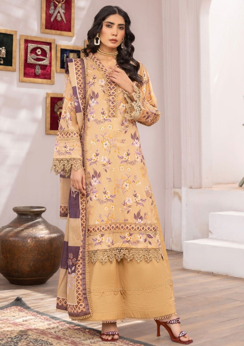 Humdum Saira Bano Hb24 01 Lawn Collection