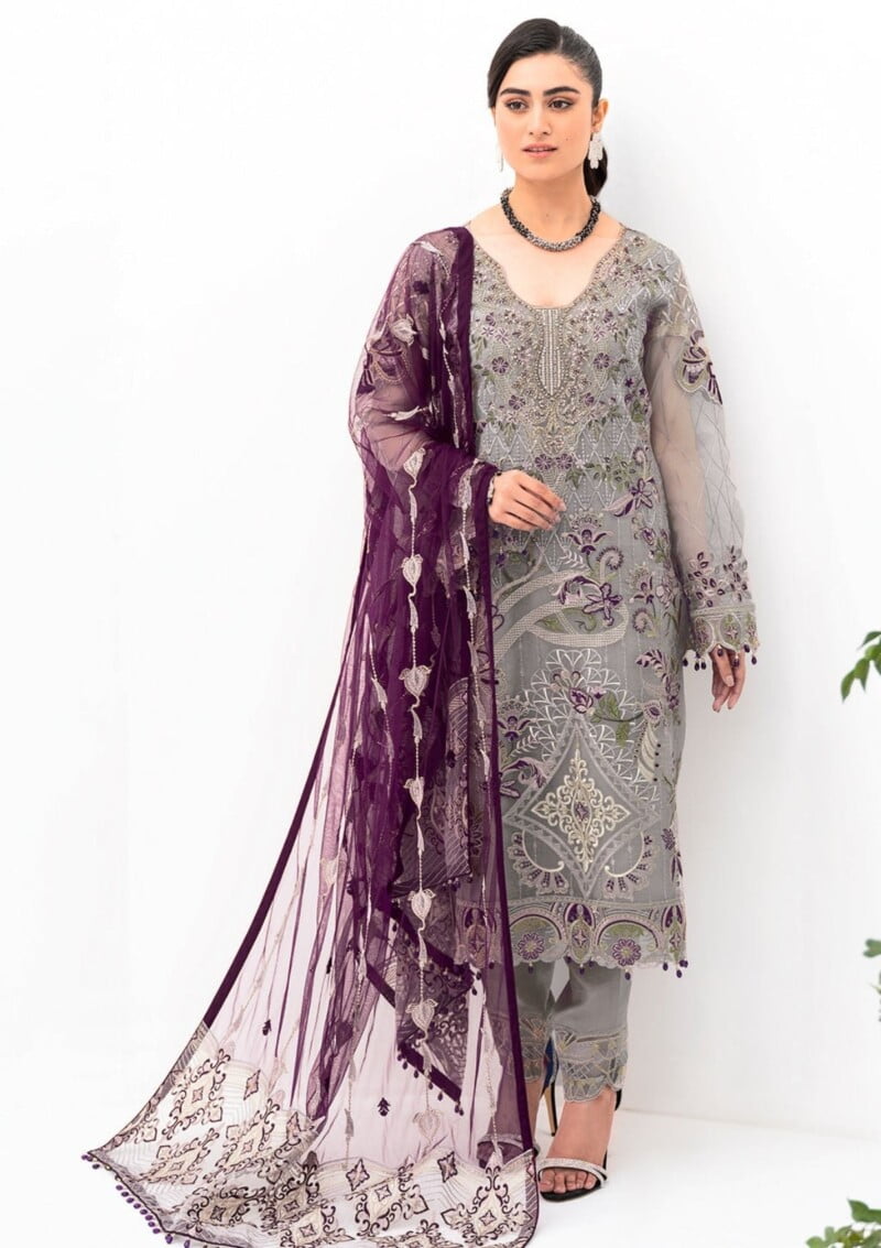 Ramsha Minhal V8 M 802 Formal Collection