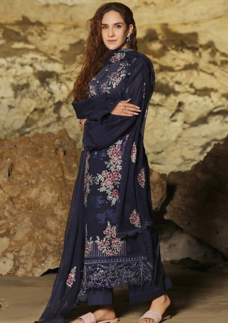 Humdum Afsoon Ap24 09 Lawn Collection