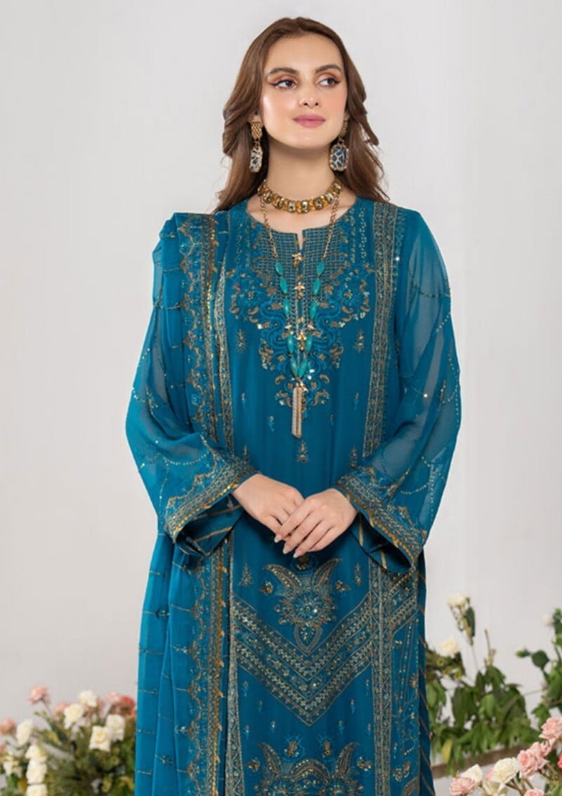 Strawberry Noor E Jahan Sn24 04 Formal Collection 24