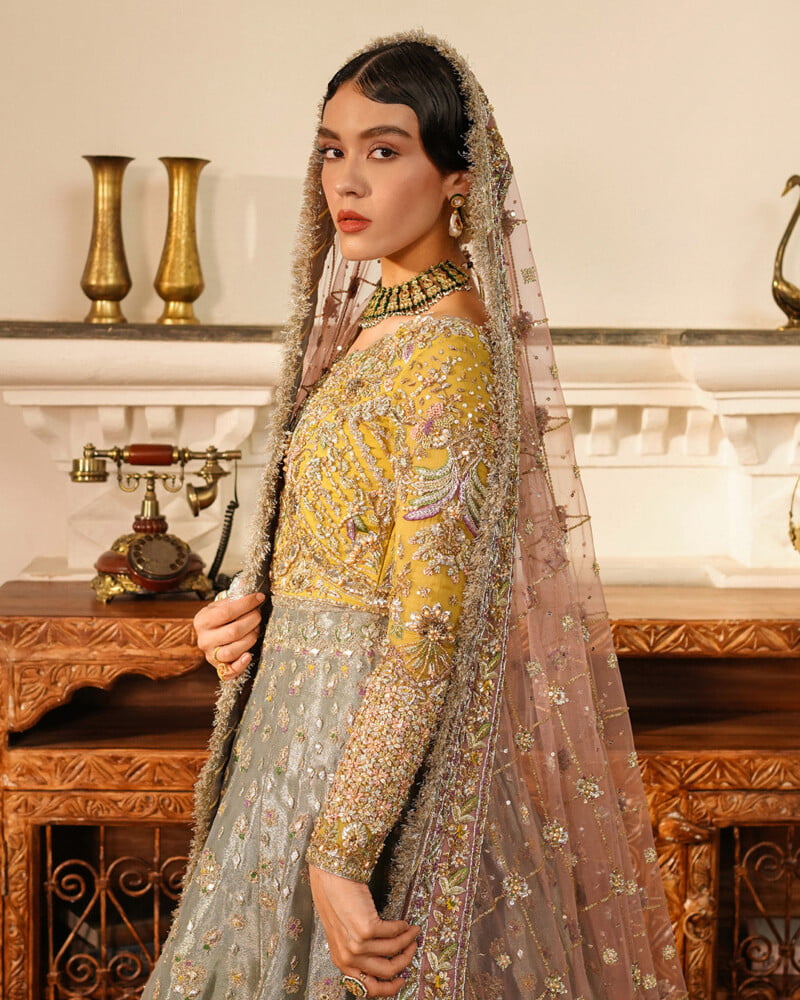 Faiza Saqlain Najmeh Formals