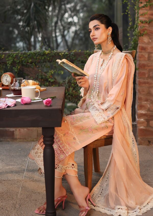 Kahf Festive Kfl24 11 Maahru Lawn Collection 24