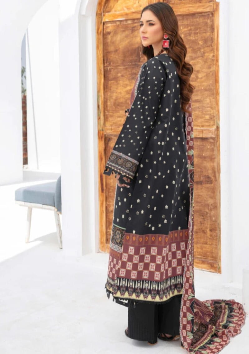 Humdum Saira Bano Hb24 10 Lawn Collection