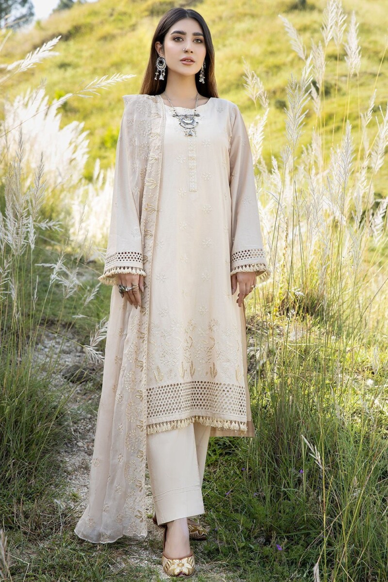 Safwa Clara Premium Caa-01 Premium Embroidered Cotton Lawn Collection 2024