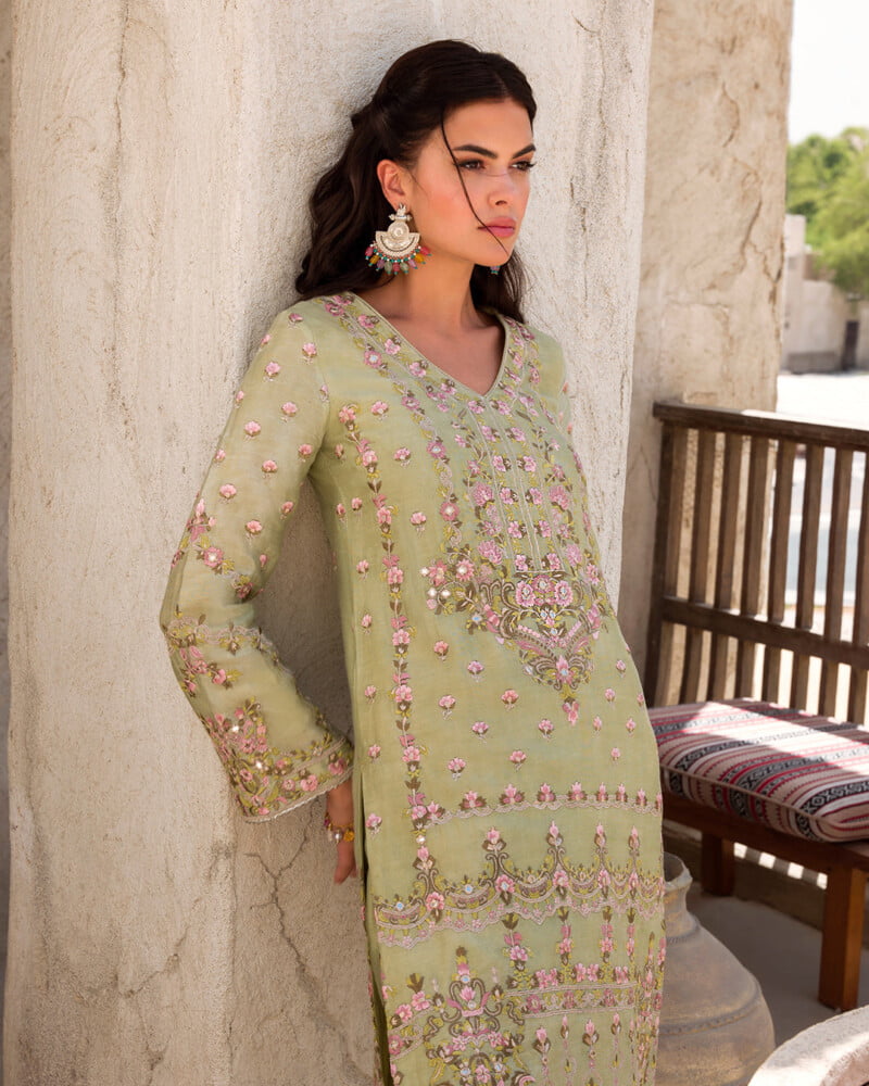 Faiza Saqlain Noya Luxe Formals