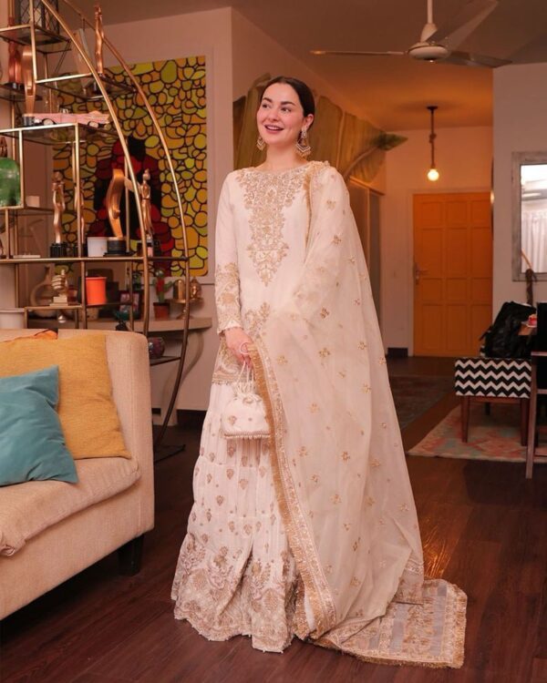 Faiza Saqlain Mirhana Embroidered Lawn 3Pc Suit Collection 2024