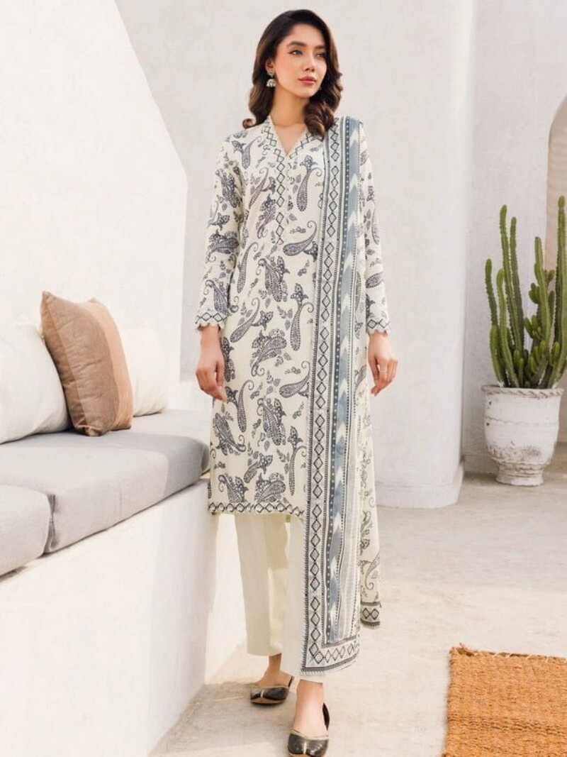 Motifz Digital 4546-Jahan Aara Printed Lawn 3Pc Suit Collection 2024