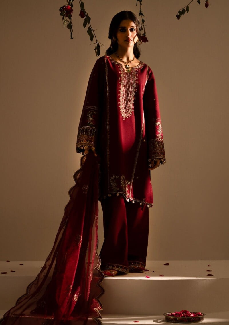 Fozia Khalid Gul Baharr Aeris Festive Edition Helin Formal Collection