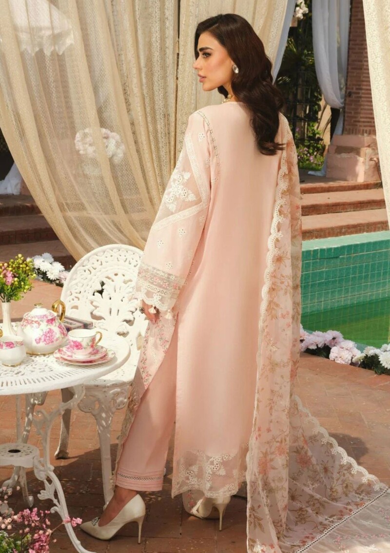 Paras By Pasha La Gardenia PG24 01 Eden Rose Lawn Collection 24