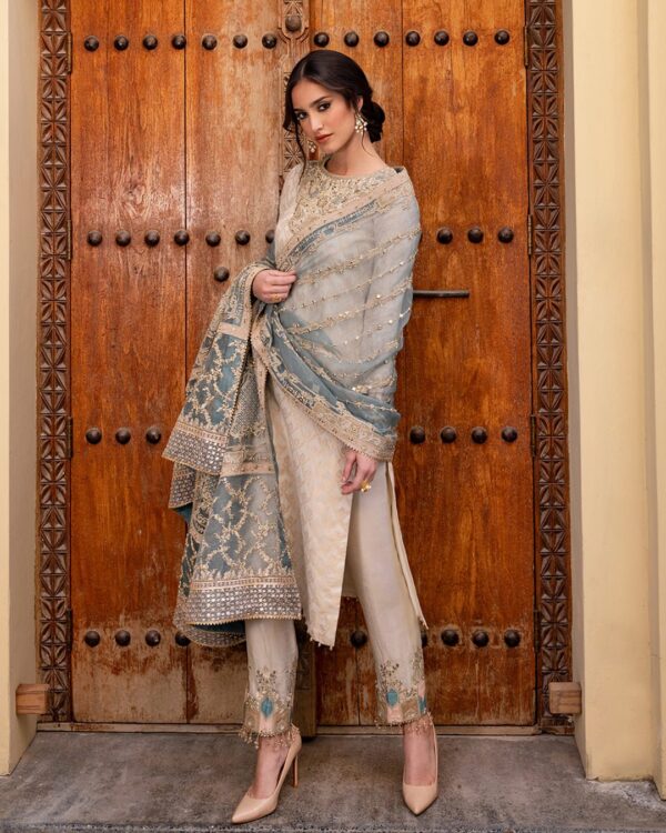 Faiza Saqlain Lalzari Luxe Collection 24