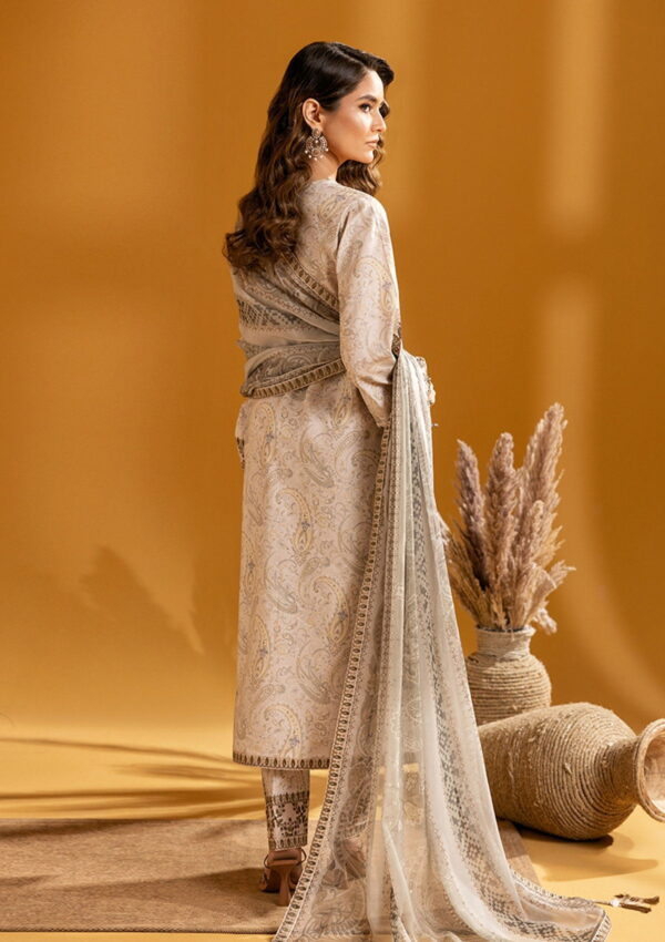 Alizeh Maahi Am24 09 Hira Lawn Collection 24