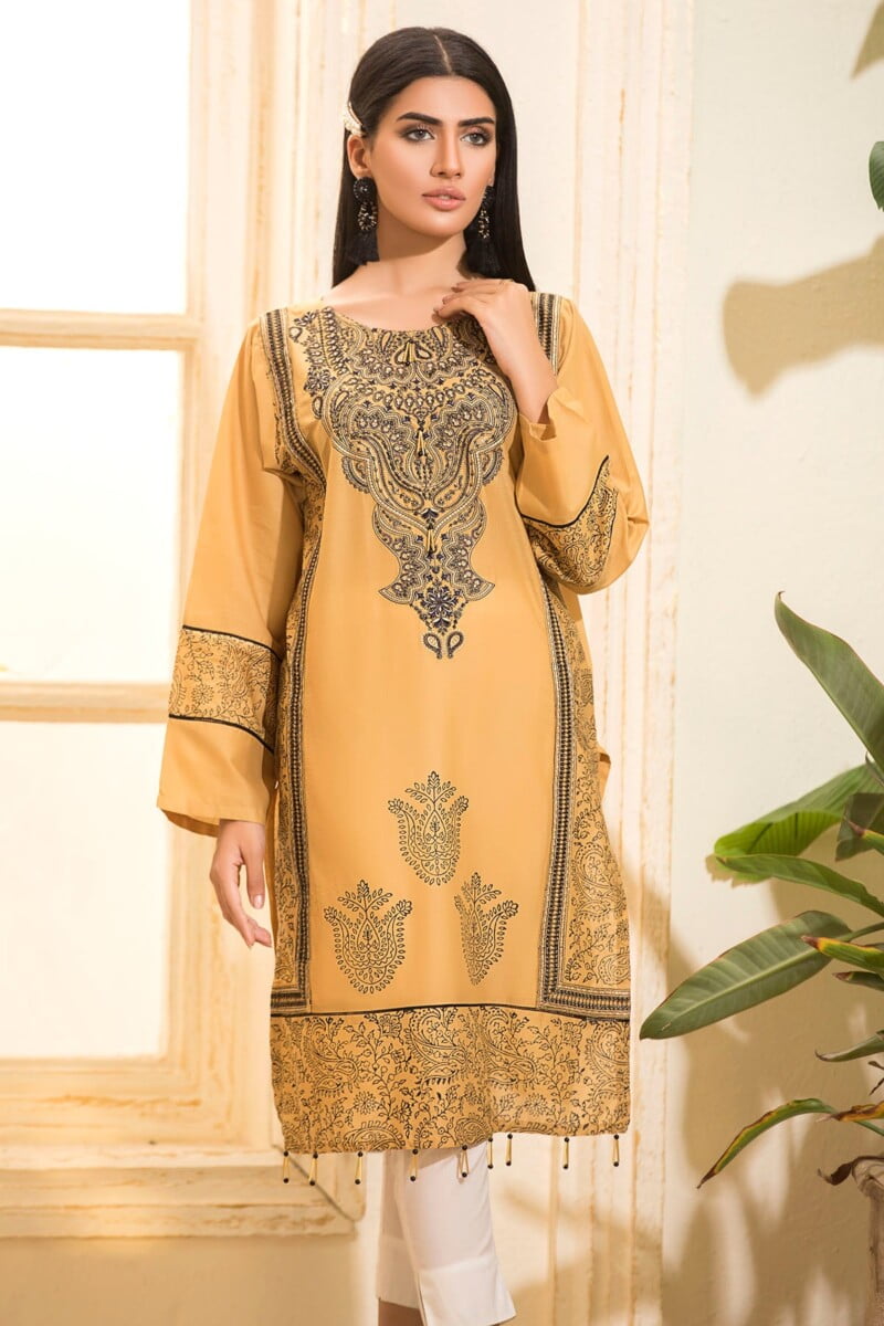 Motifz 3403 Castletone Embroidered Schiffli Lawn Stitched Casuals Collection 24