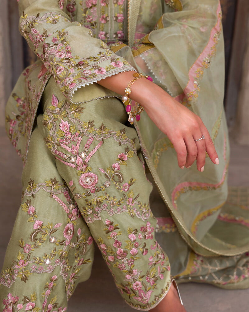 Faiza Saqlain Noya Luxe Formals