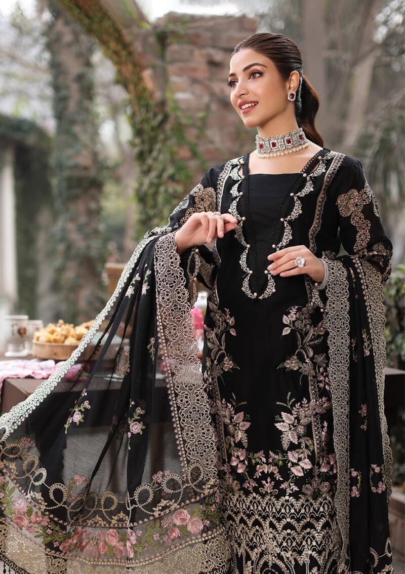 Kahf Festive Kfl24 06 Noor Lawn Collection 24