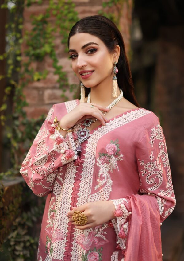 Kahf Festive Kfl24 13 Zeb Lawn Collection 24