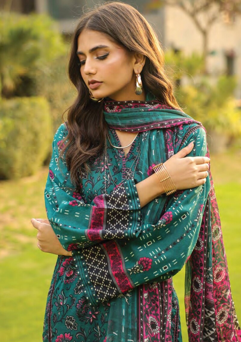 Lakhany Komal Prints Lg Am 88 Lawn Collection 24