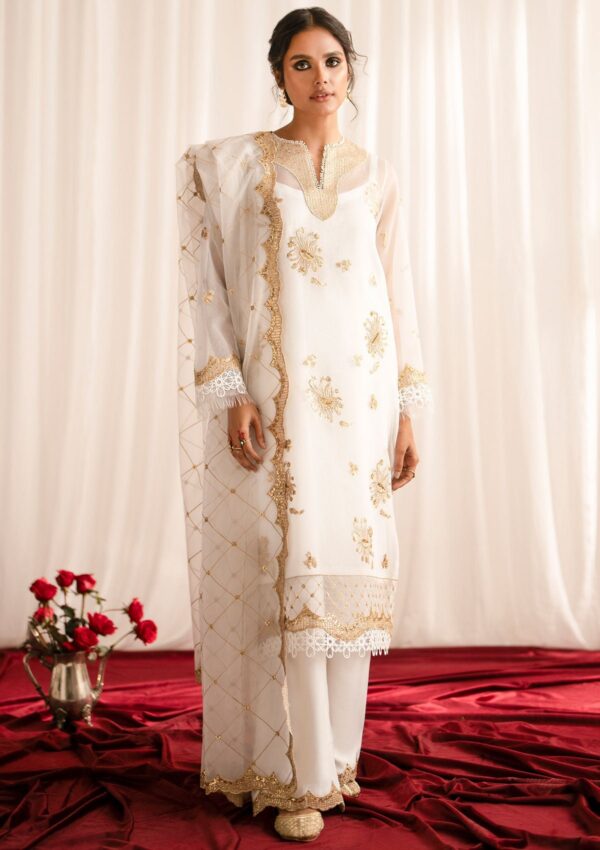 Fozia Khalid Gul Baharr Aeris Festive Edition Zeba Formal Collection