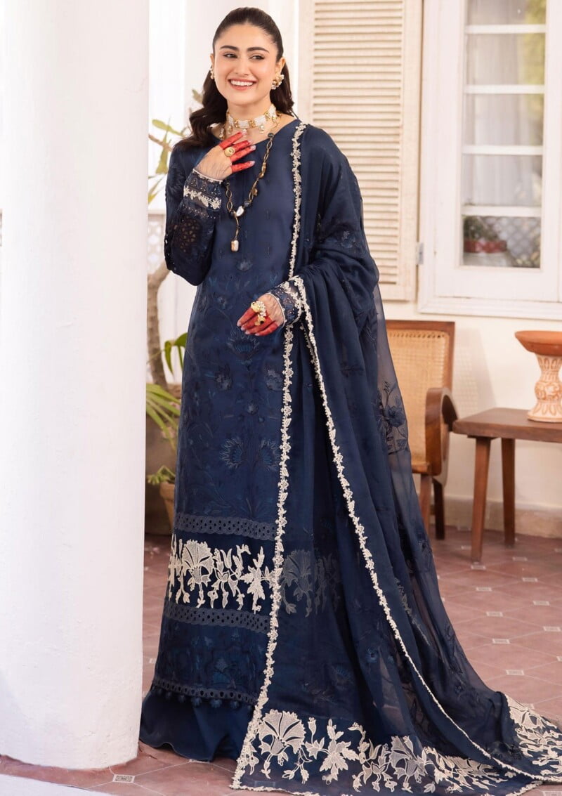 Iznik Nani Ka Ghar Ing24 04 Lawn Collection