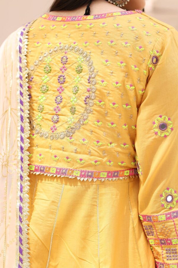 Charizma 3 Pc Embroidered Lawn Shirt With Chiffon Dupatta And Trouser Cnp 4 012