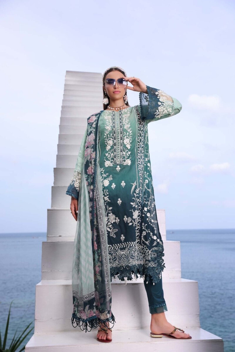 Noor By Saadia Asad D2A Luxe Printkari Collection 24