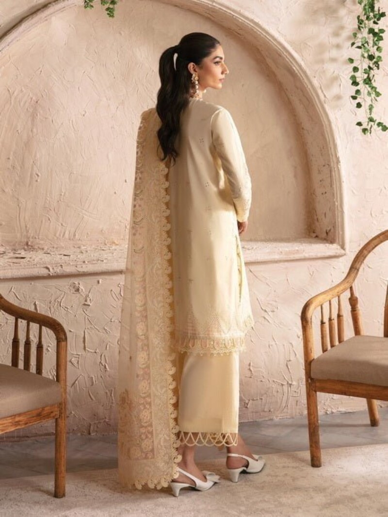 Afrozeh Cascade Claire Embroidered Luxury Lawn 3Pc Suit Collection 2024